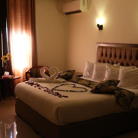 Grape Village Hotel Амман Экстерьер фото