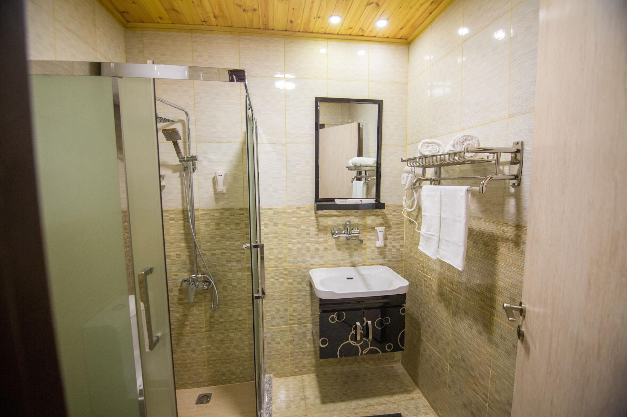 Grape Village Hotel Амман Экстерьер фото