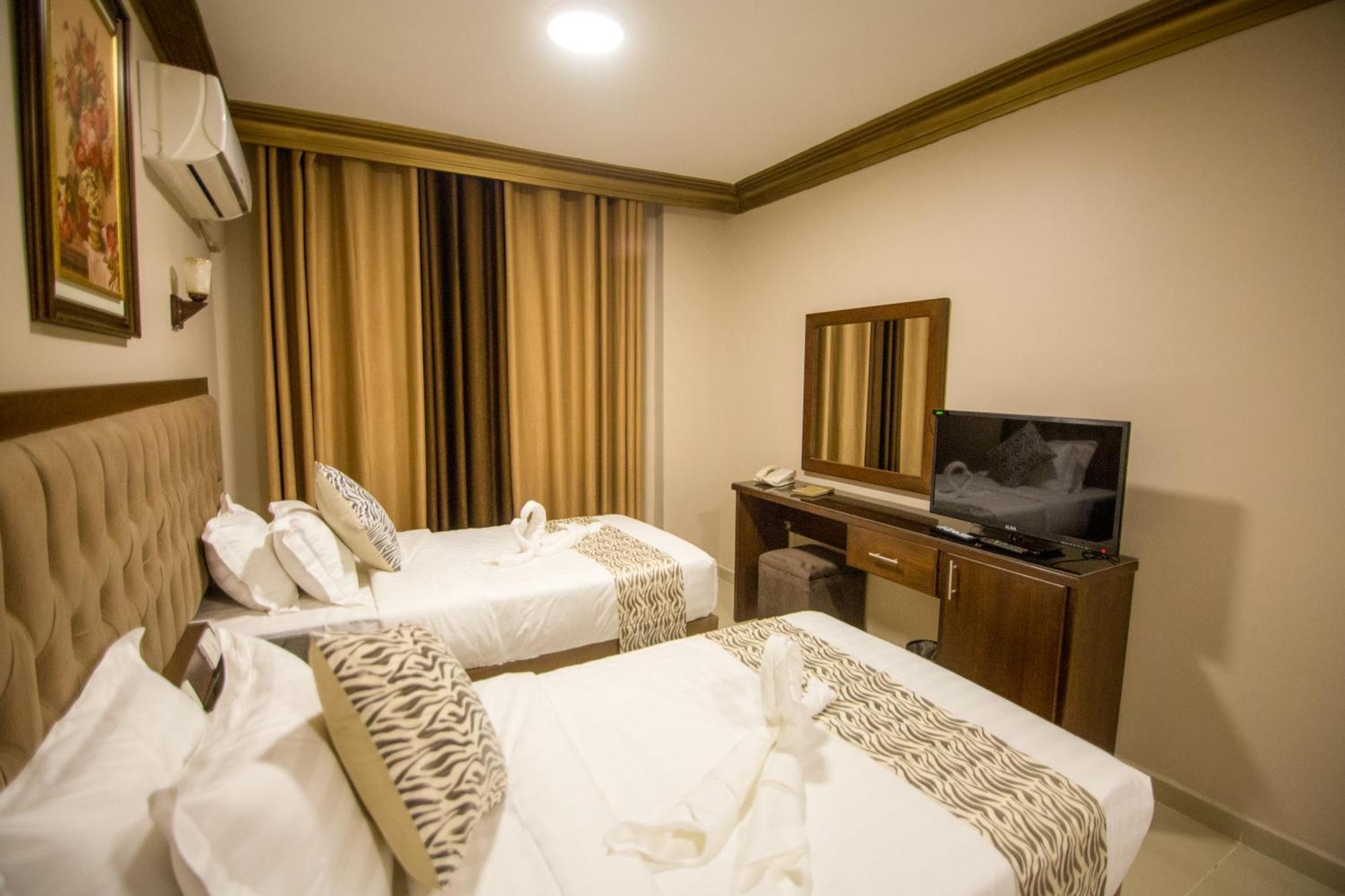 Grape Village Hotel Амман Экстерьер фото